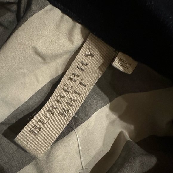 Burberry blue wash Denim Jacket size 12 runs small - Picture 6 of 11